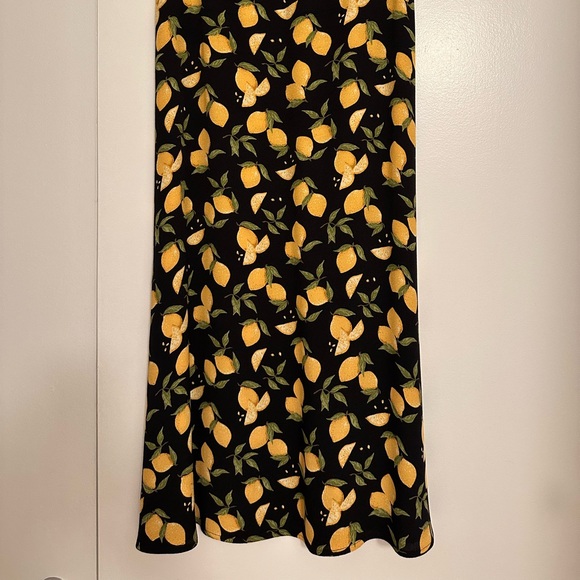 Reformation Bea Skirt Size 2 Lemon Drop - Picture 4 of 6